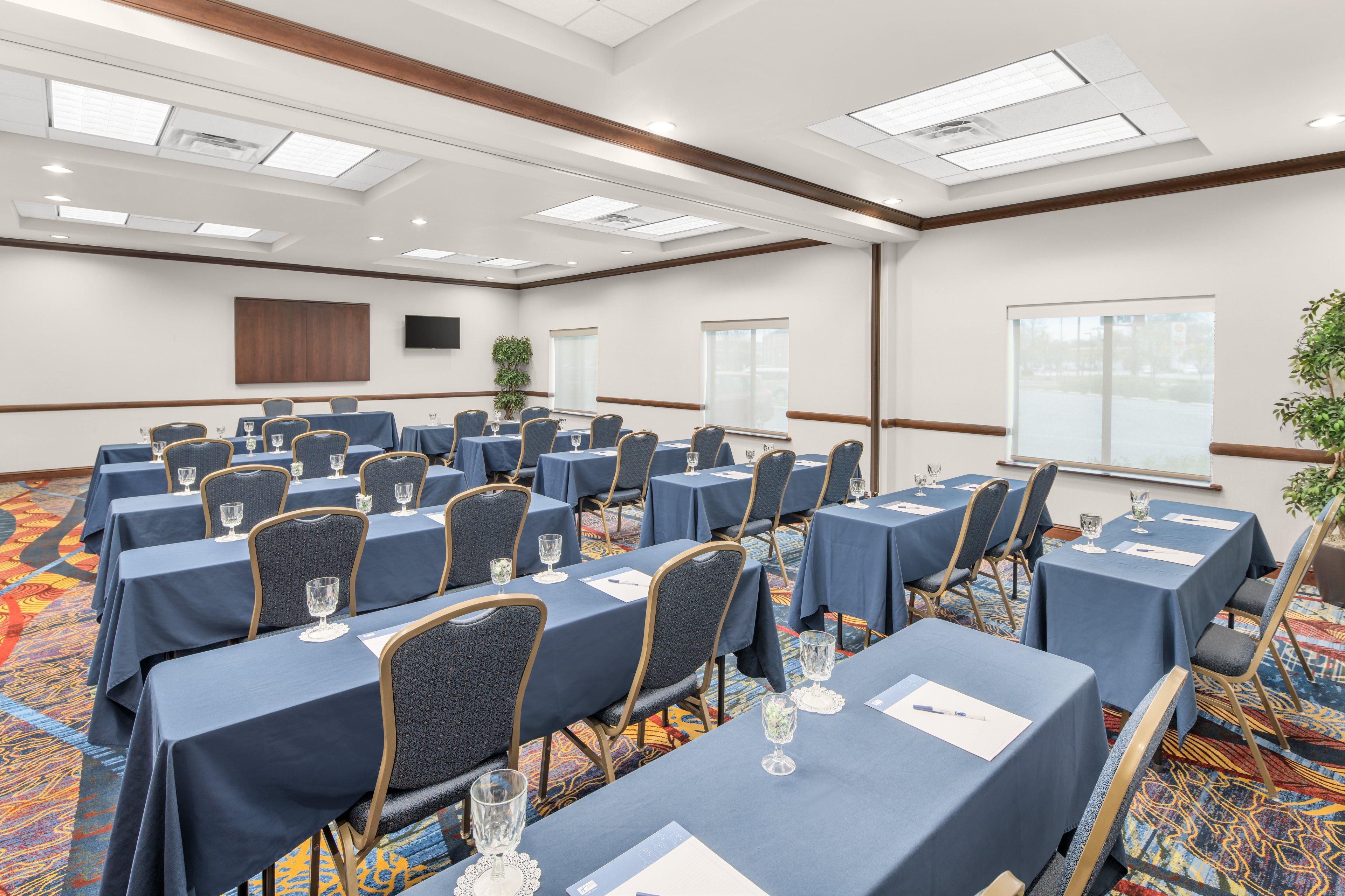 Holiday Inn Express & Suites Wilmington-Newark By Ihg Zewnętrze zdjęcie