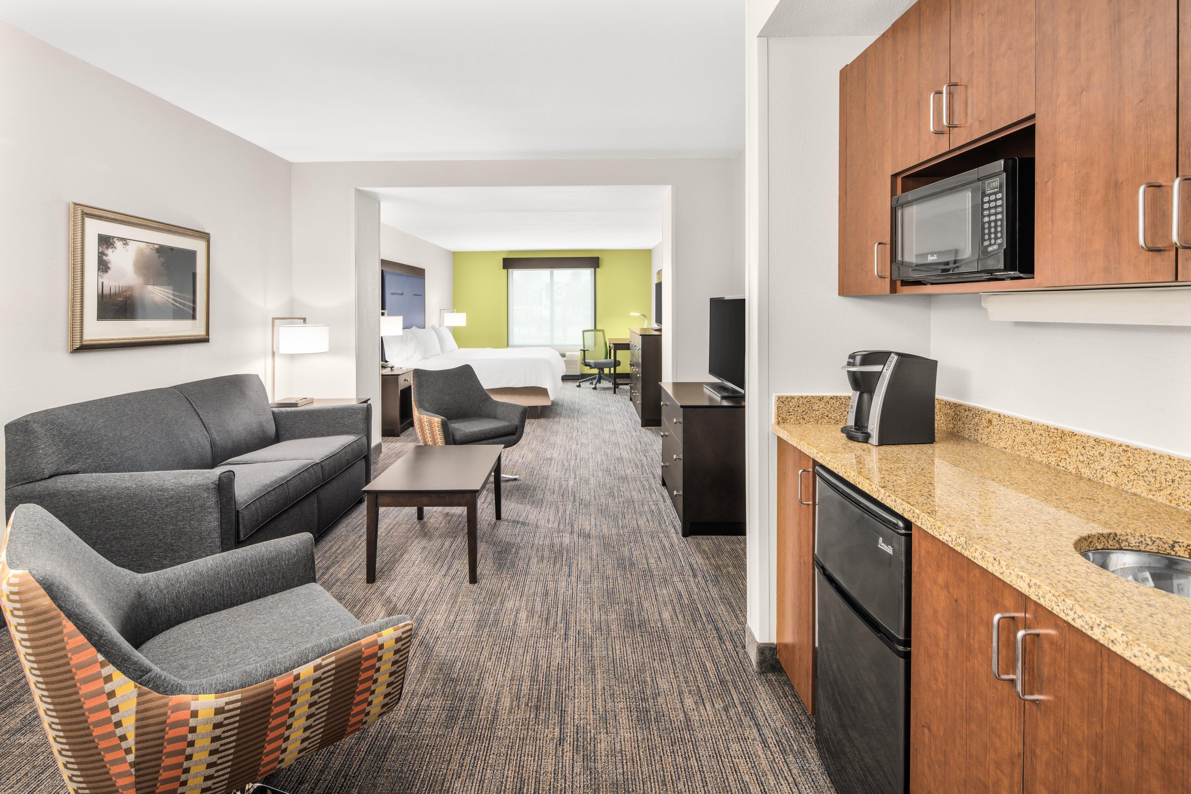 Holiday Inn Express & Suites Wilmington-Newark By Ihg Zewnętrze zdjęcie