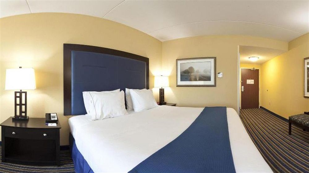 Holiday Inn Express & Suites Wilmington-Newark By Ihg Zewnętrze zdjęcie